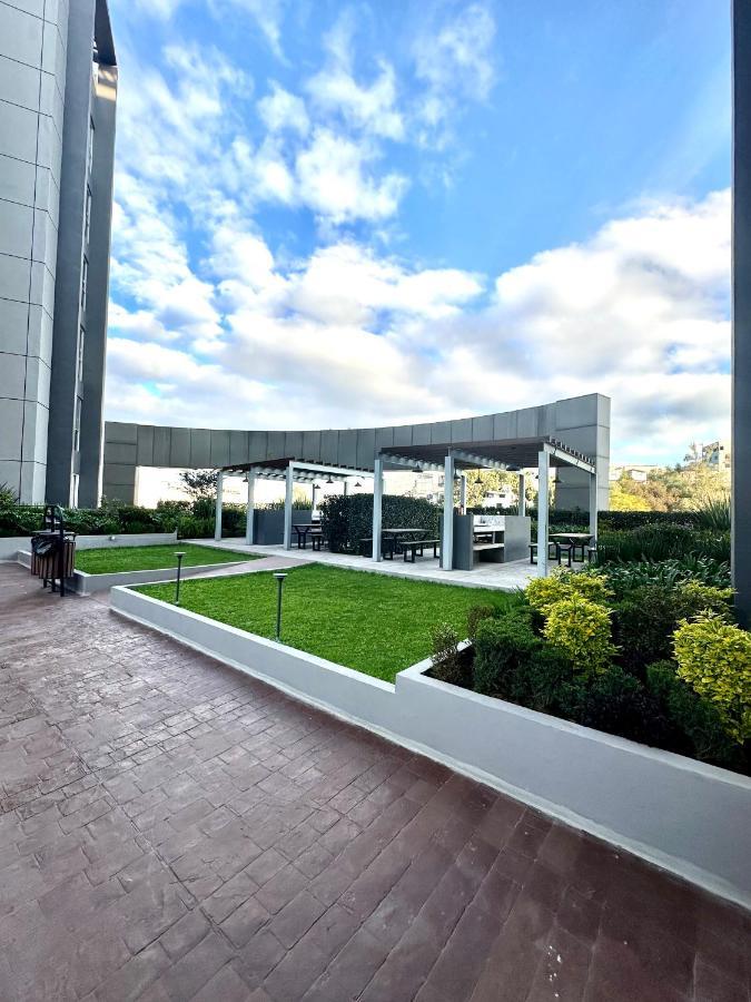 Entire Luxurious Apartment In Shopping Mall Мексико Сити Екстериор снимка