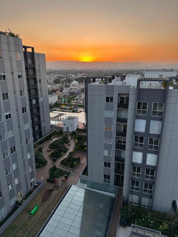 Entire Luxurious Apartment In Shopping Mall Мексико Сити Екстериор снимка